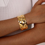 Wrinkled Vintage Style Bracelet