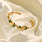 French Retro Green and Red Natural Stone Bracelet