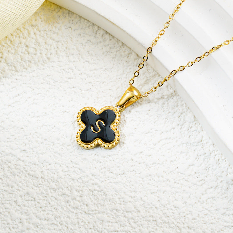 Four-leaf Clover 26 English Letters Black and White Mother-of-Pearl Necklace