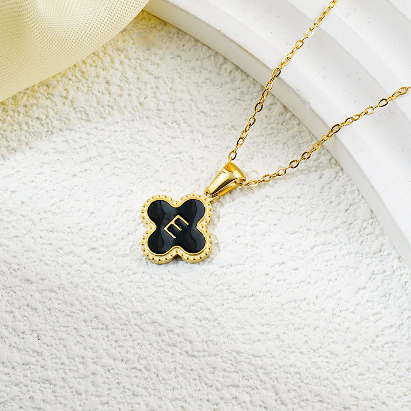 Four-leaf Clover 26 English Letters Black and White Mother-of-Pearl Necklace