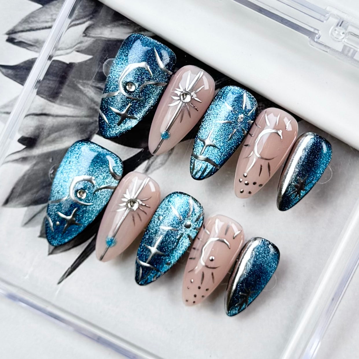 Silver Galaxy For The Queens