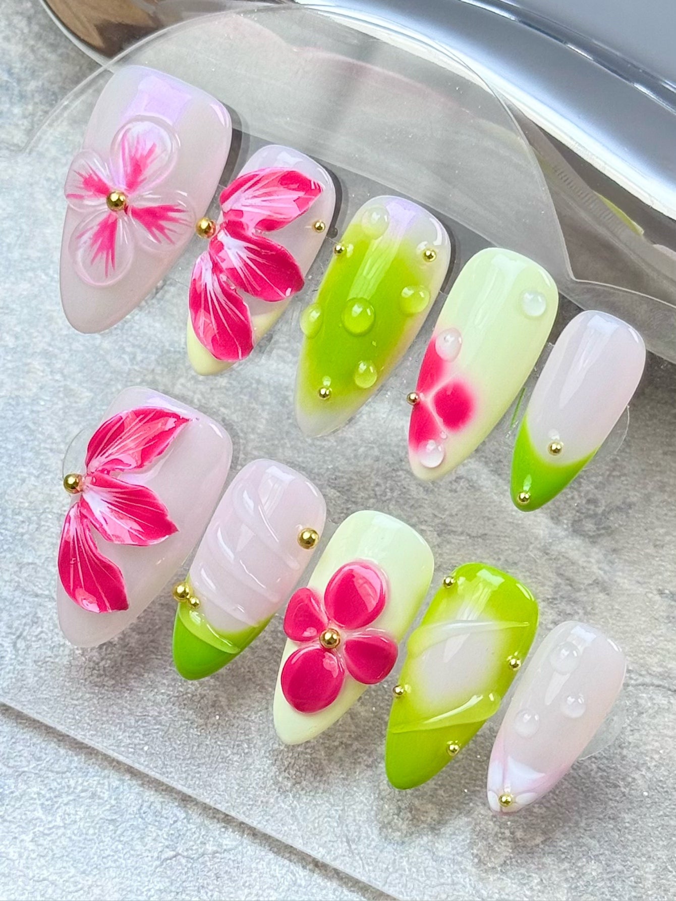 3D Fresh Pink & Green Flower