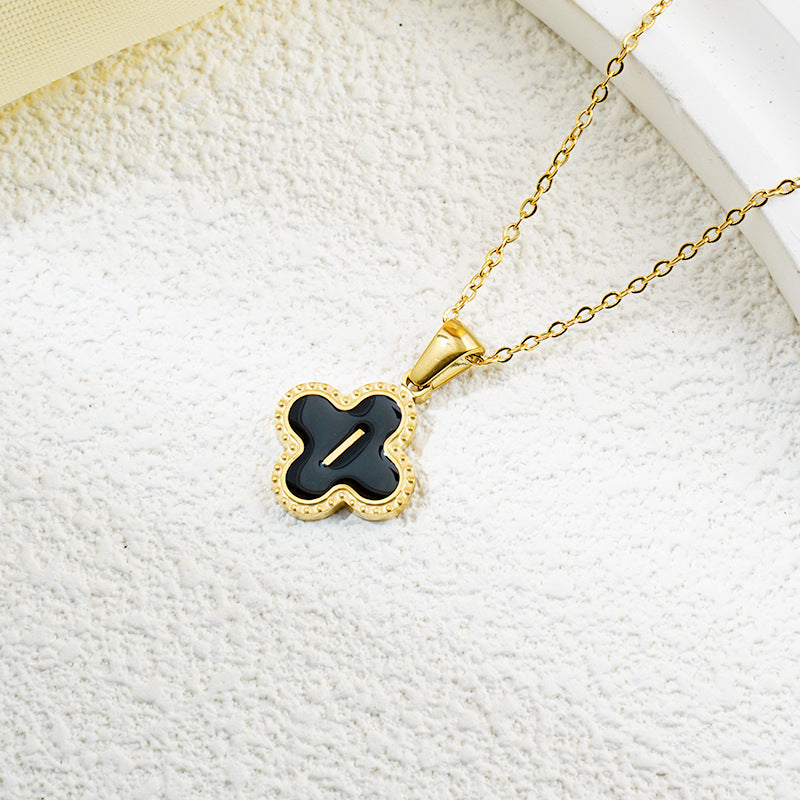 Four-leaf Clover 26 English Letters Black and White Mother-of-Pearl Necklace