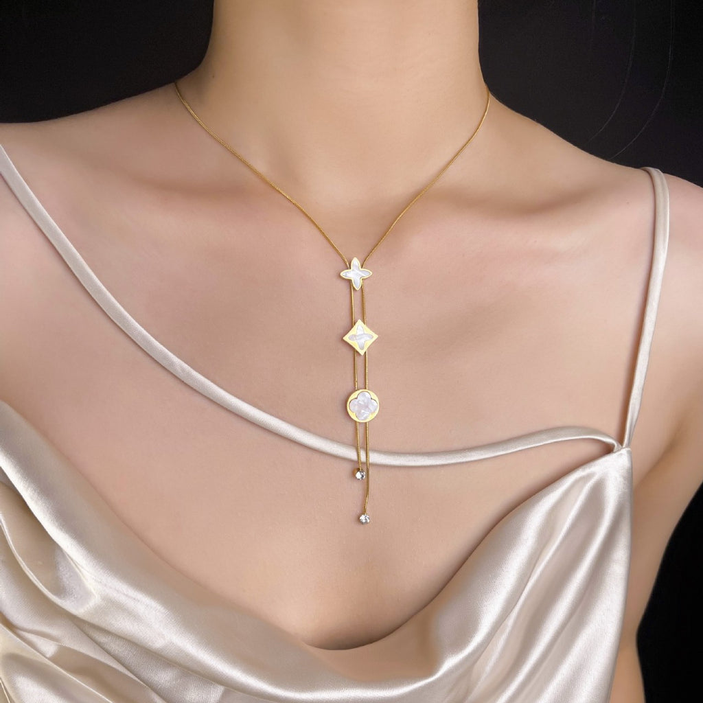 Female Clavicle Chain