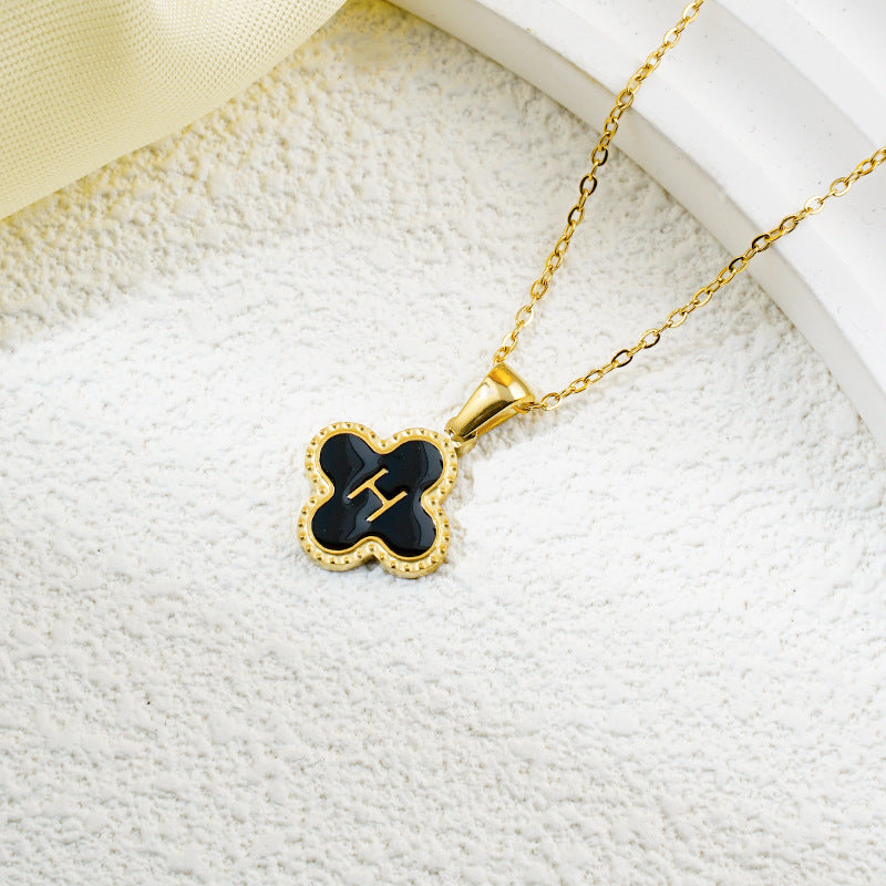 Four-leaf Clover 26 English Letters Black and White Mother-of-Pearl Necklace