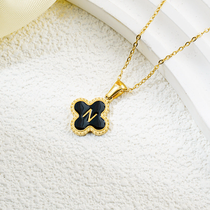 Four-leaf Clover 26 English Letters Black and White Mother-of-Pearl Necklace