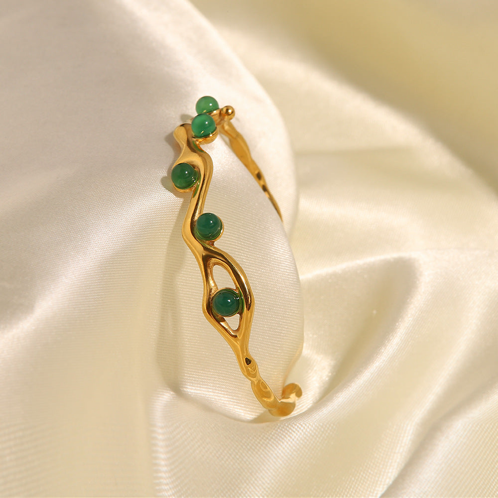 French Retro Green and Red Natural Stone Bracelet