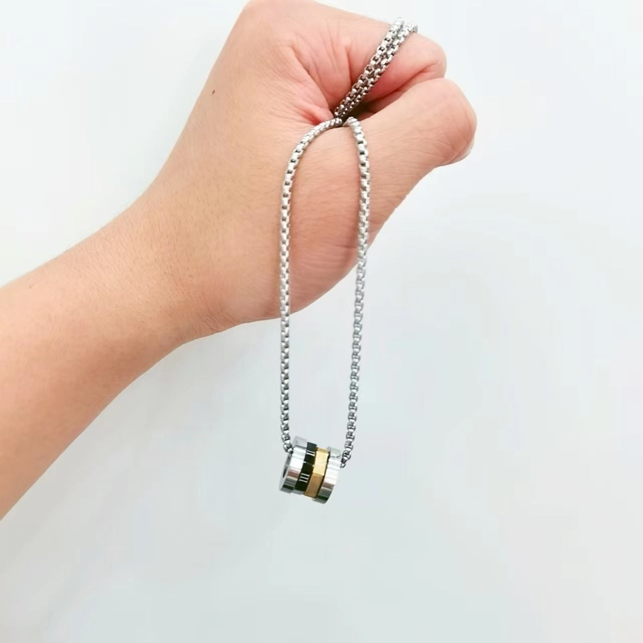 Hot-selling Simple Niche Letter Necklace Jewelry