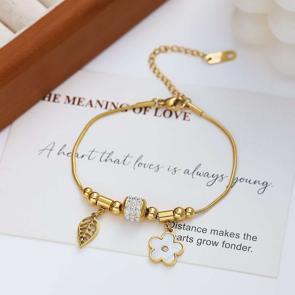 Five-leaf Clover Inlaid Diamond Pendant Bracelet