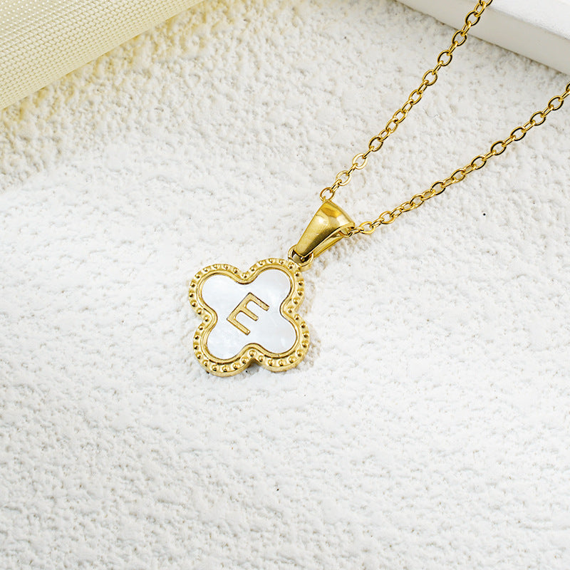 Four-leaf Clover 26 English Letters Black and White Mother-of-Pearl Necklace