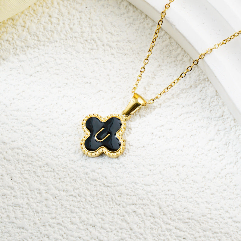 Four-leaf Clover 26 English Letters Black and White Mother-of-Pearl Necklace