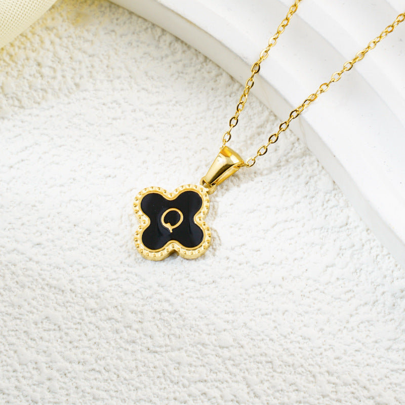 Four-leaf Clover 26 English Letters Black and White Mother-of-Pearl Necklace